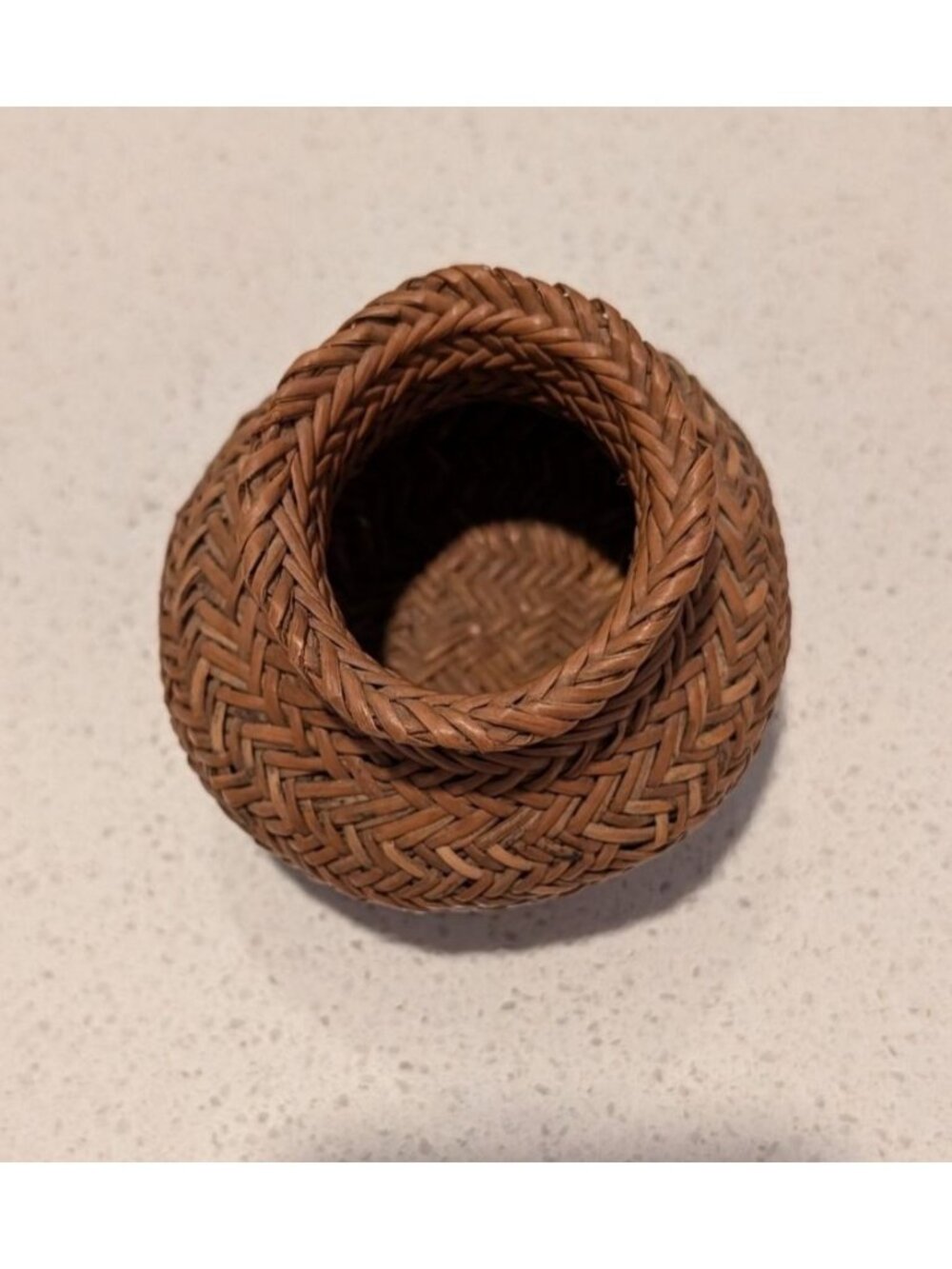 Vintage Hand-Woven Pine Needle Basket Olla Shape Rustic Decor Unique Artisan - Picture 7 of 16